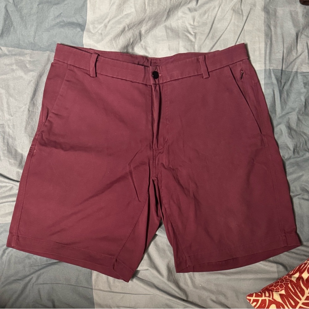 lululemon athletica Men's Burgundy Flat Front Shorts
